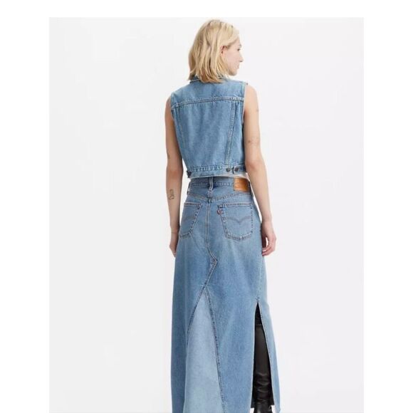 ❤️Levi’s NWT Iconic Long Contrast Denim Skirt - Picture 2 of 13